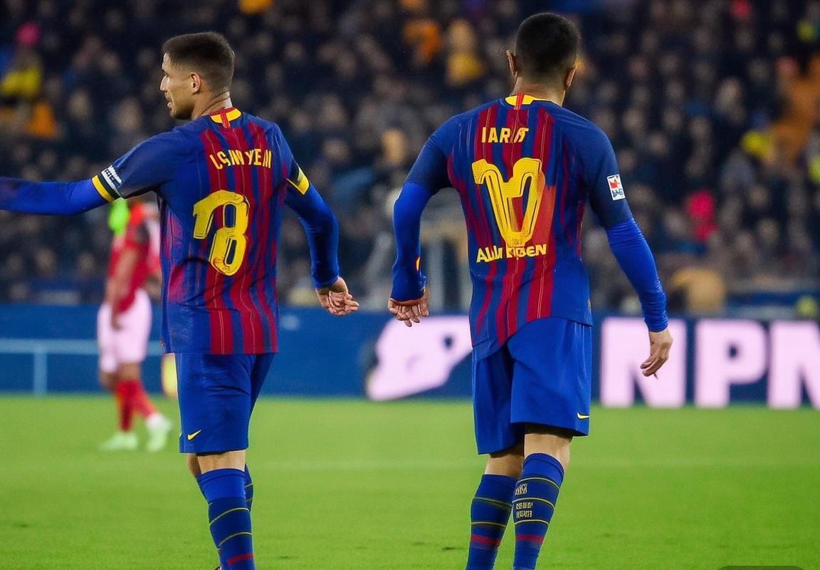 西甲联赛焦点战：巴塞罗那vs阿拉维斯，莱万多夫斯基领衔冲击连胜